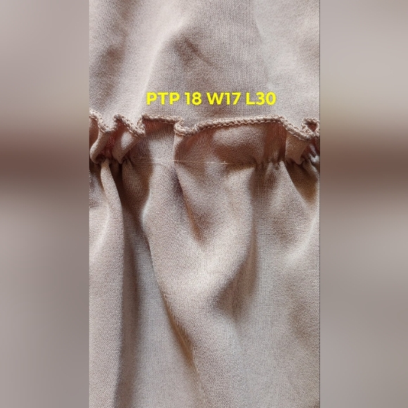 NWOT Large Elegant Beige Flutter Tiered Sleeve Dress - Picture 3 of 6